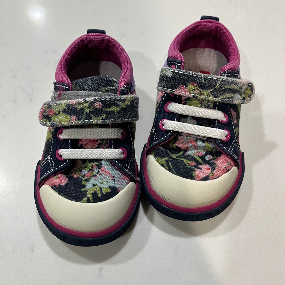 See Kai Run Floral Toddler Size 6